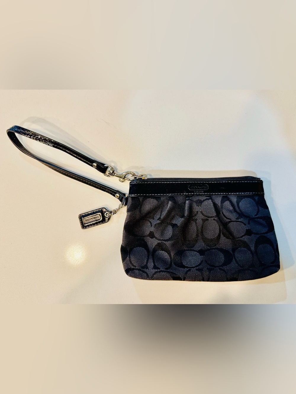 Coach Black Signature Canvas Wristlet with Leather Trim_NWOT